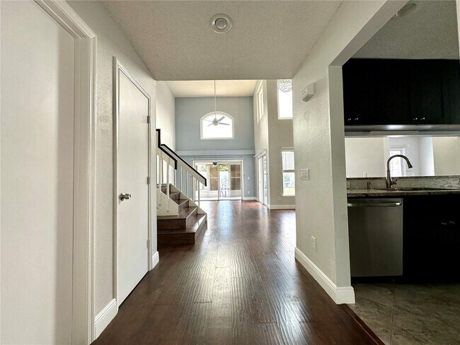 Foto del edificio - 1116 Timberbend Cir