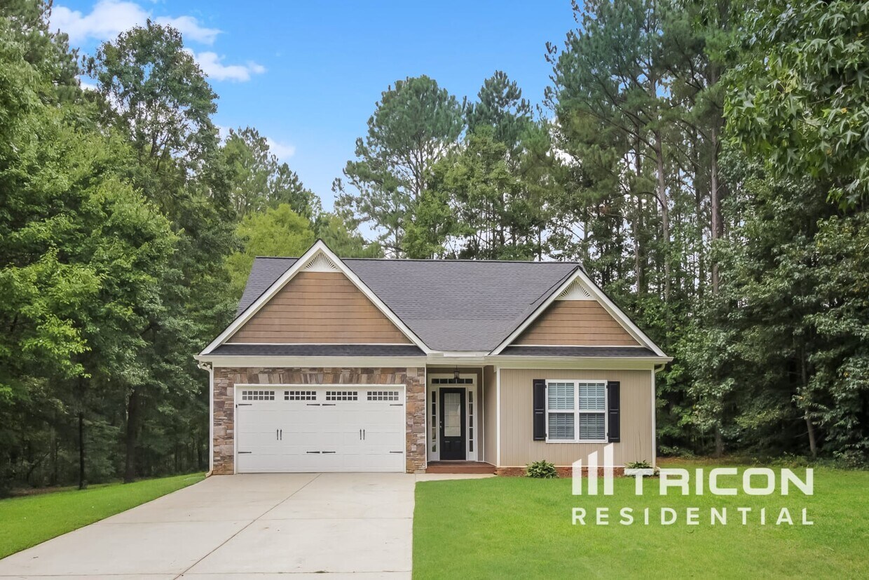 Primary Photo - 353 Bonnie Sue Drive Villa Rica GA