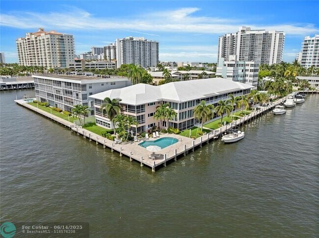 Foto del edificio - 3110 NE 29th St