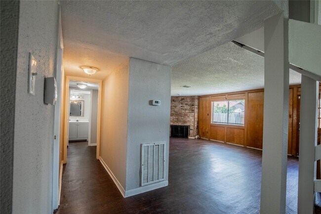 Foto del edificio - 10106 Lost Trail St