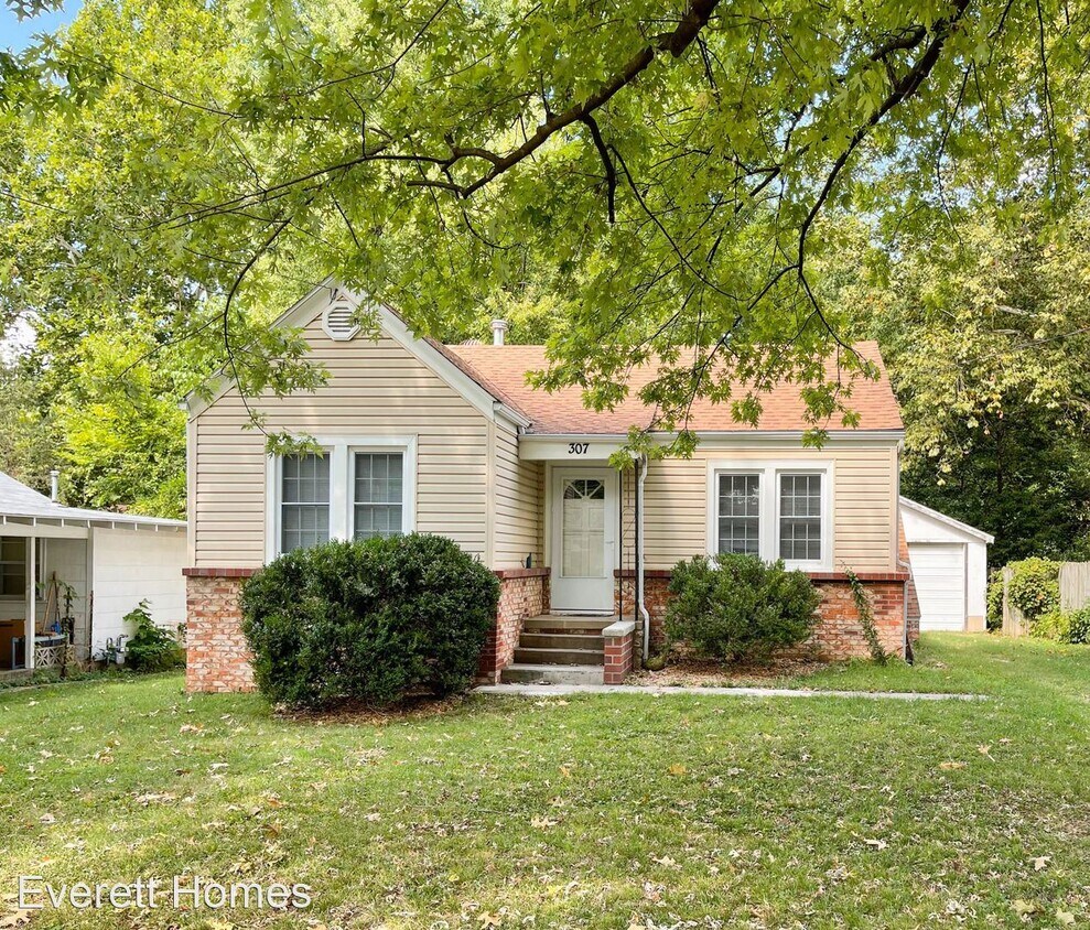 Primary Photo - 3 br, 1 bath House - 307 W Portland St