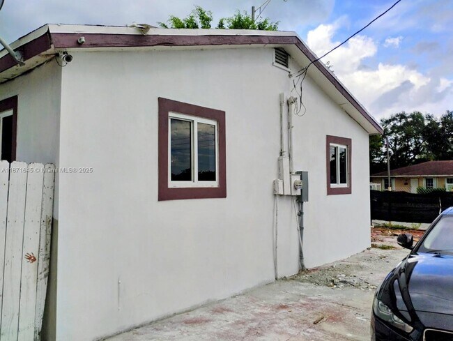 Building Photo - 2310 NW 103rd St