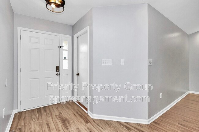 Foto del edificio - 14034 Eden Ct