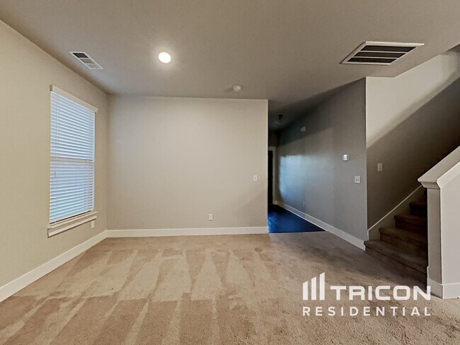 Building Photo - 4802 Kingdom Drive Murfreesboro TN