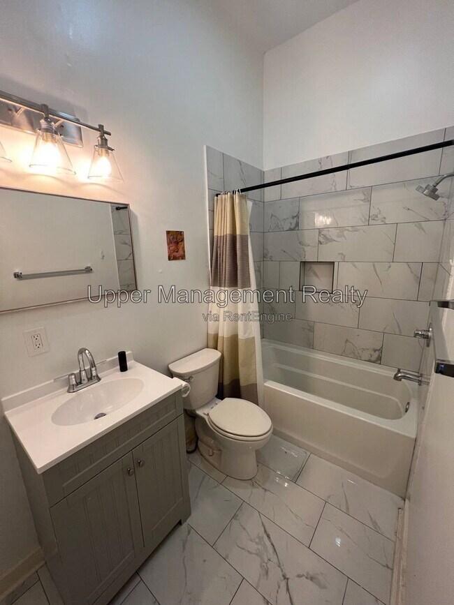 Foto del edificio - 1134 Adams St