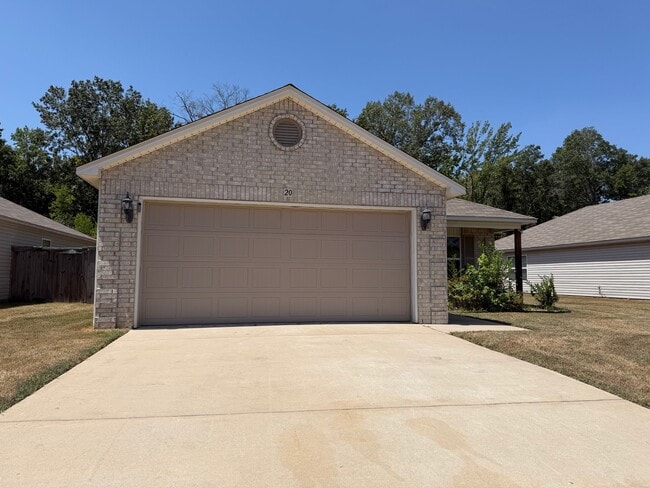 Building Photo - 20 Big Bend Dr