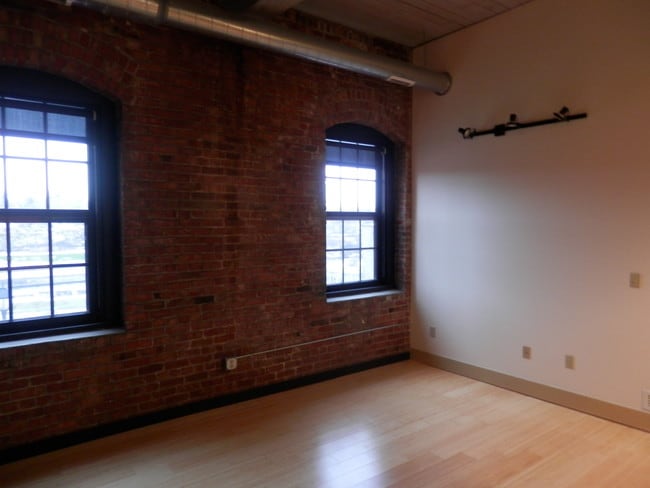 Living Room - Stevedore Lofts
