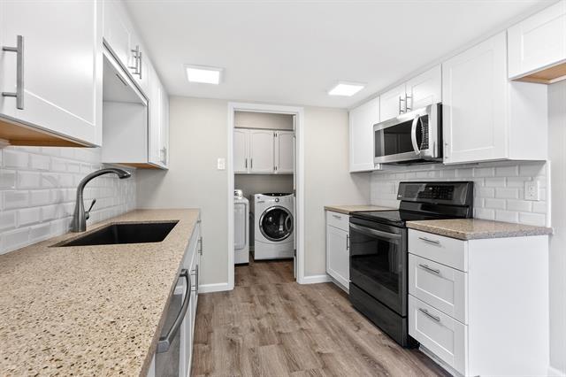 Building Photo - 9253 Highedge Cir