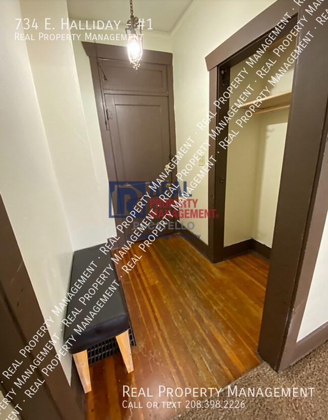 Foto del edificio - 734 E. Halliday-#1