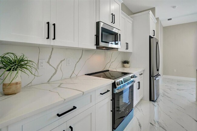 Foto del edificio - 212 Fairway Rd