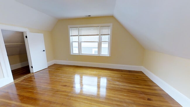 Building Photo - 48 Lowell St