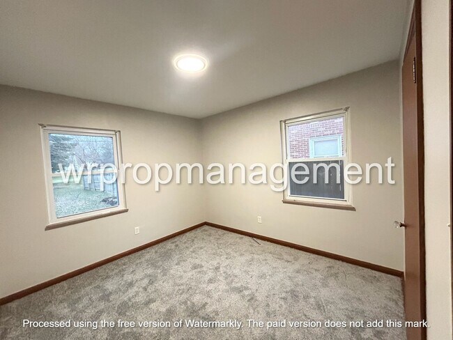 Foto del edificio - 4217 N Lockwood Ave