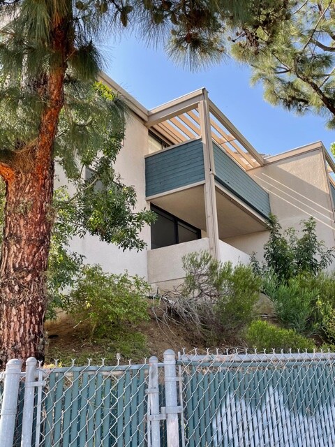 Foto principal - 6194 Agee St