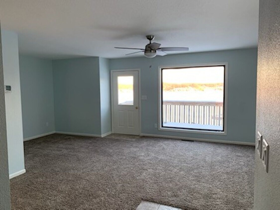 886 Wading Bird Rd Unit 8862 Wading Bird, Camdenton, MO 65020 Room