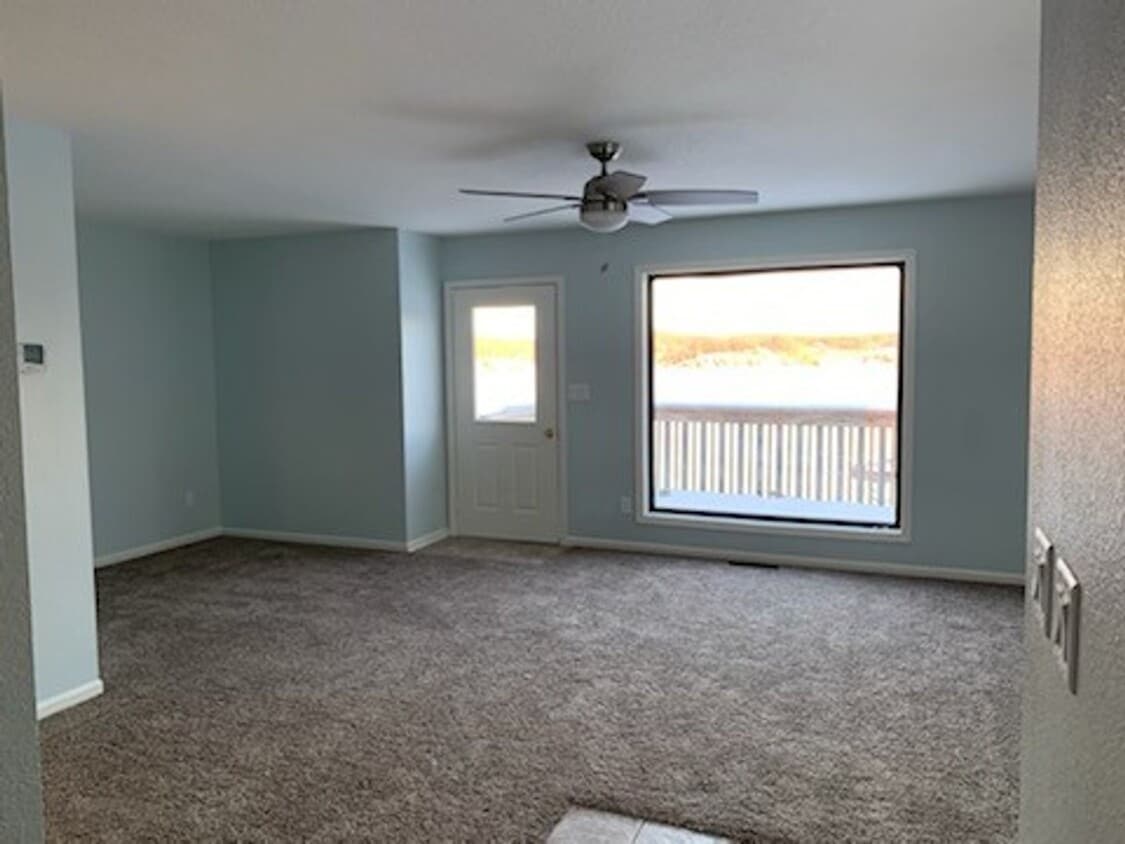 886 Wading Bird Rd Unit 8862 Wading Bird, Camdenton, MO 65020 Room