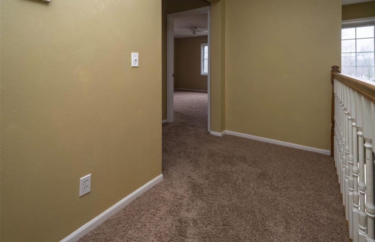 Primary Photo - *~*Gorgeous Home, Located in Waynesville*~*