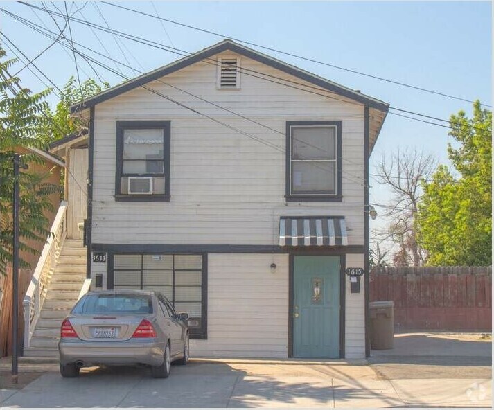 Building Photo - 168 H St