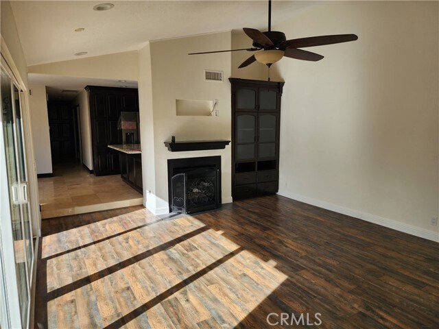 Foto del edificio - 29355 Edgewood Rd
