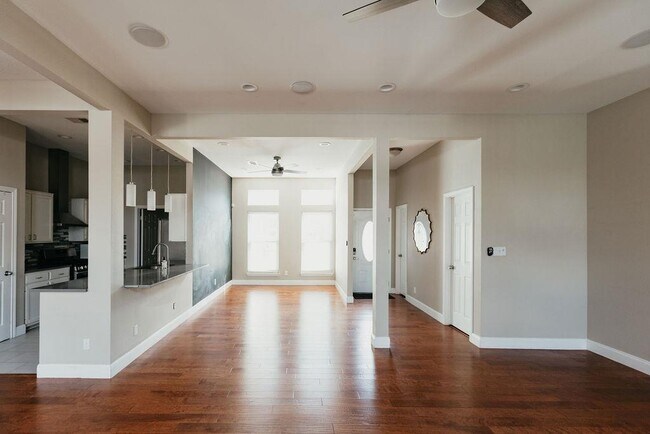 Foto del edificio - 1708 Wethersfield Rd
