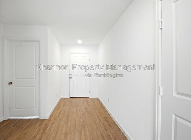 Foto del edificio - 27147 Breakaway Ln