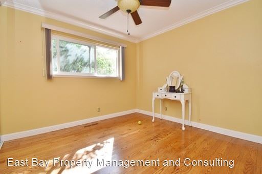 Building Photo - 3 br, 2 bath House - 34809 Begonia St.