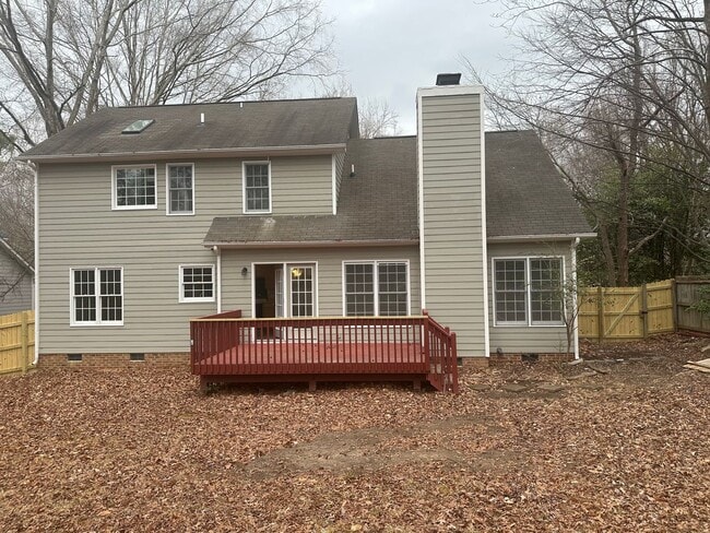 Building Photo - Spacious 4BR, 2.5BA Home in Raleigh