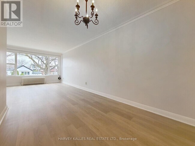 Photo du bâtiment - 350 Hopewell Ave