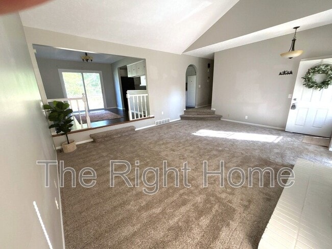 Photo - 6323 N 112th Cir House