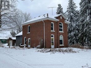 Building Photo - 205328 Dufferin Rd 109