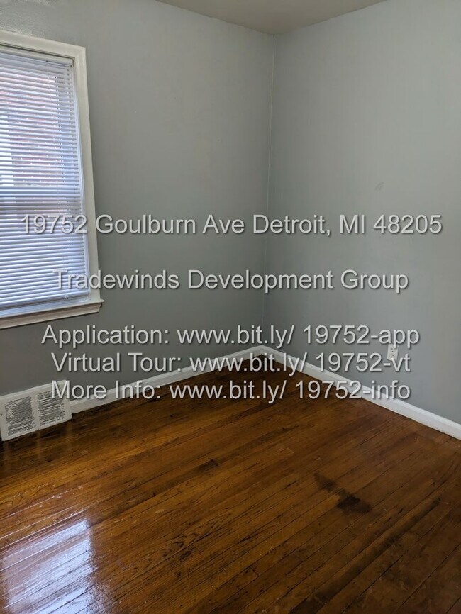Building Photo - 19752 Goulburn 3 bed/2bath with formal din...