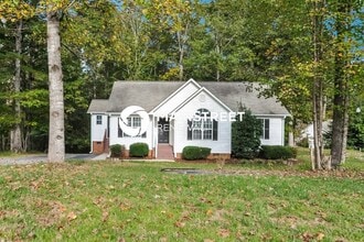 Building Photo - 22 Rockhurst Ct