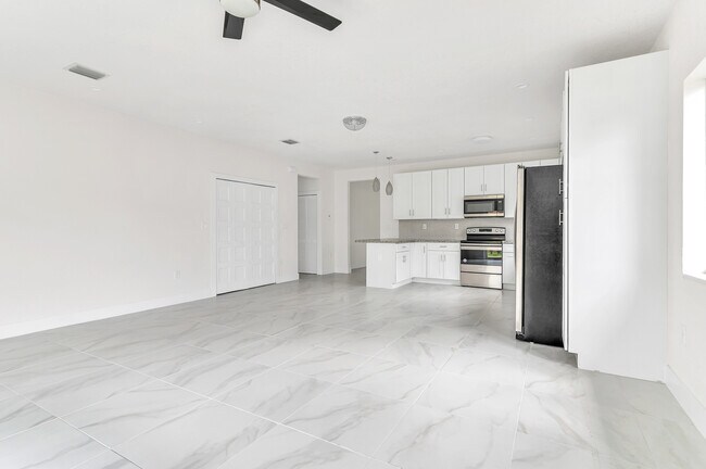 Foto del edificio - 2780 NW 15th St