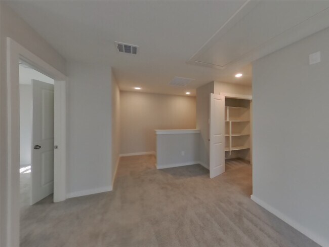 Building Photo - 4918 San Fabiano Ct