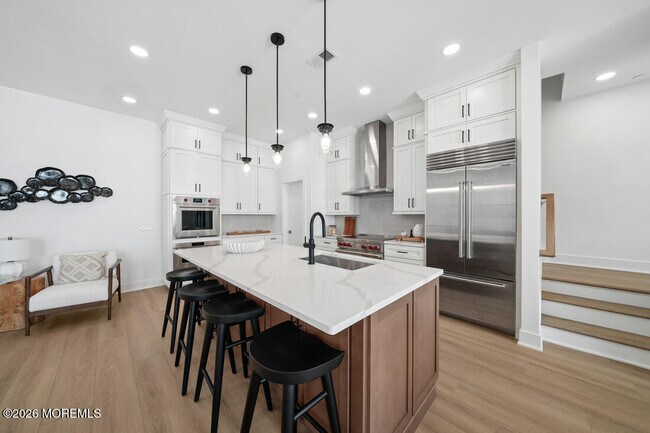 Foto del edificio - 409B Lake Ave