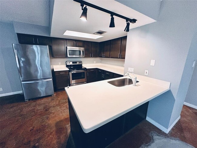 Foto del edificio - 3416 Willowrun Dr