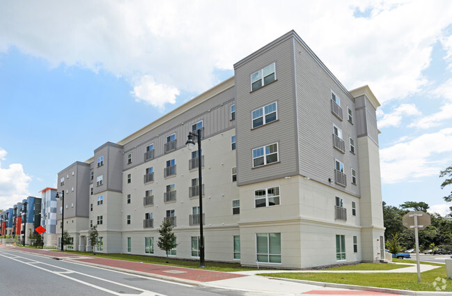 Building Photo - Arbours at Tumblin Creek ~ Active  55+ Adu...