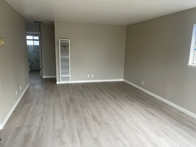 Photo - 1136 Francisco Ave Apartment