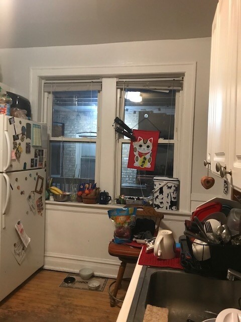 Primary Photo - 4407 N Kenneth Ave