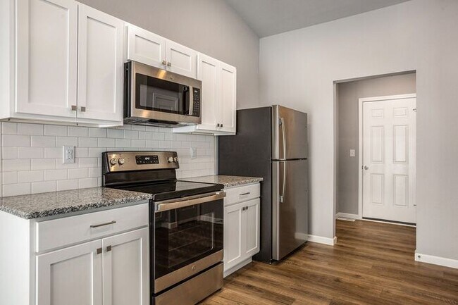 Building Photo - 3070 N. Sedge Wren Drive