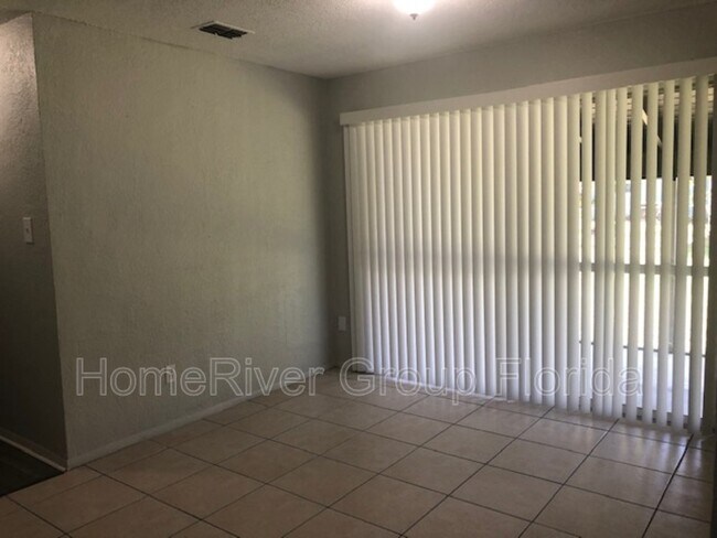 Building Photo - 4504 Cepeda St