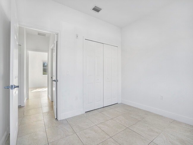 Photo - 6001 NW 182nd Ln Townhome