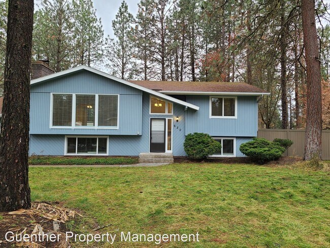 Building Photo - 4 br, 2 bath House - 620 E Glencrest Drive
