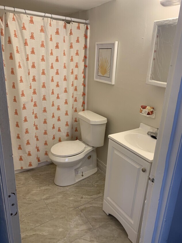 3641 Fithian St Unit 1, Cincinnati, OH 45204 Room for Rent in Cincinnati, OH