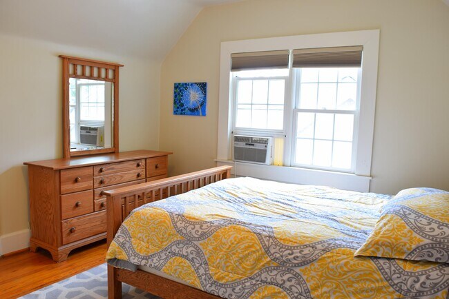 Foto del edificio - 136 Shawnee Pl