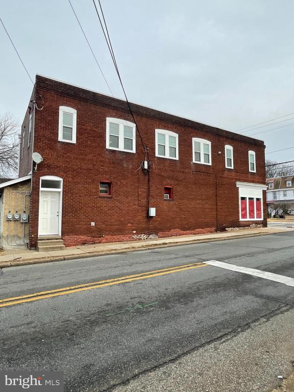 Building Photo - 7701 Park Ave