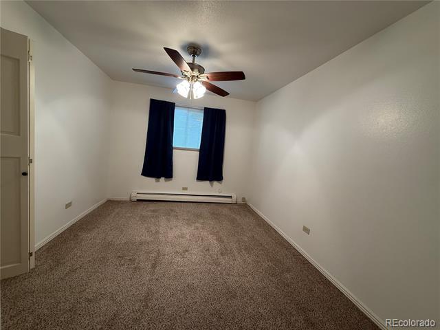 Foto del edificio - 4641 S Lowell Blvd