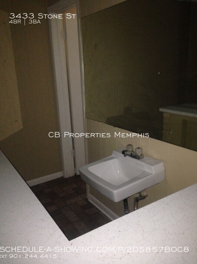 Foto del edificio - 3433 Stone St