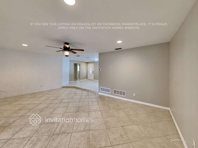 Foto del edificio - 14510 Apache Ave