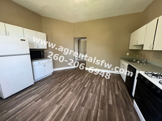 Foto del edificio - 3714 S Harrison St