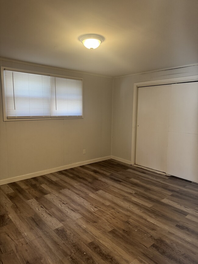 Building Photo - 70 Highlawn St